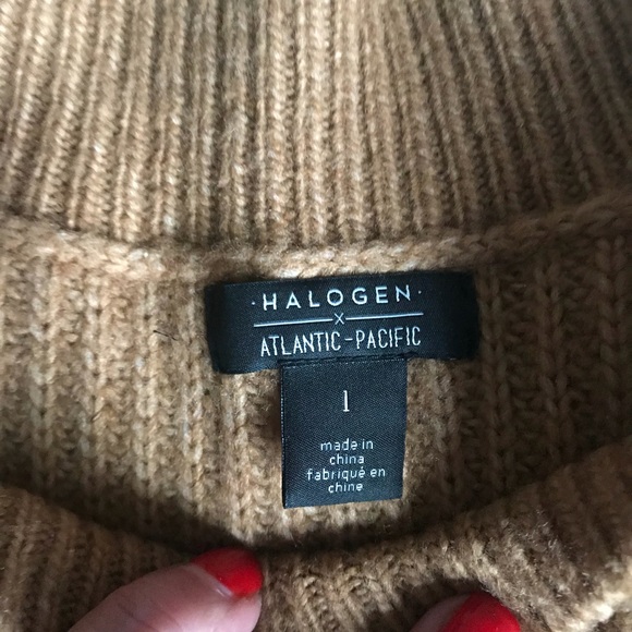 Halogen Oversized mock neck rust sweater I or 1 - Picture 3 of 14
